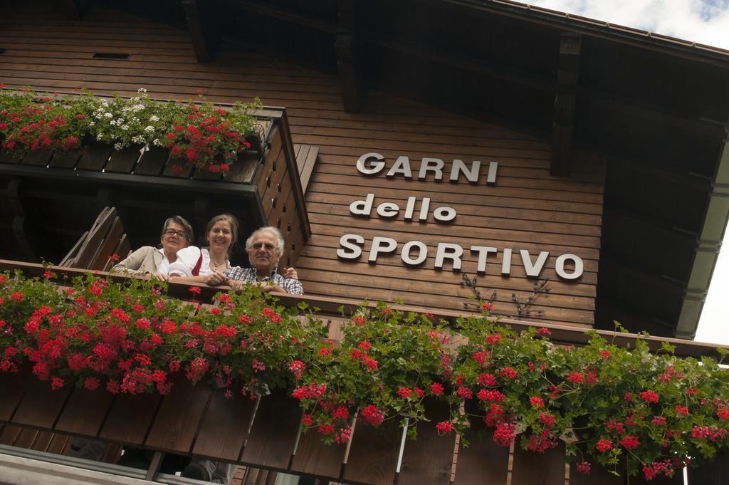 Hotel Garni Dello Sportivo Madonna di Campiglio Exterior foto