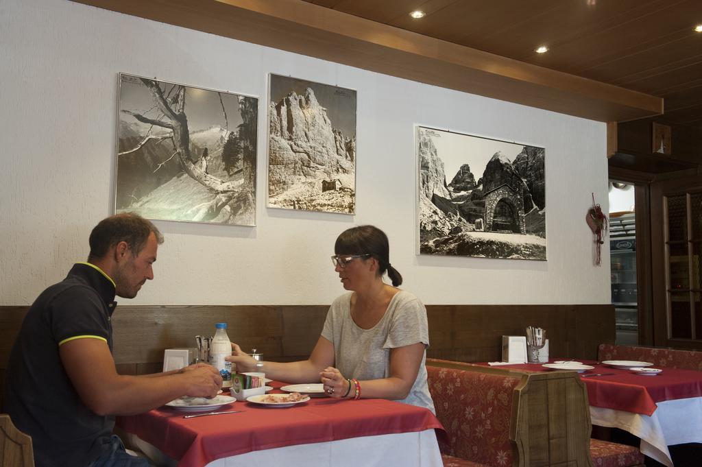 Hotel Garni Dello Sportivo Madonna di Campiglio Exterior foto