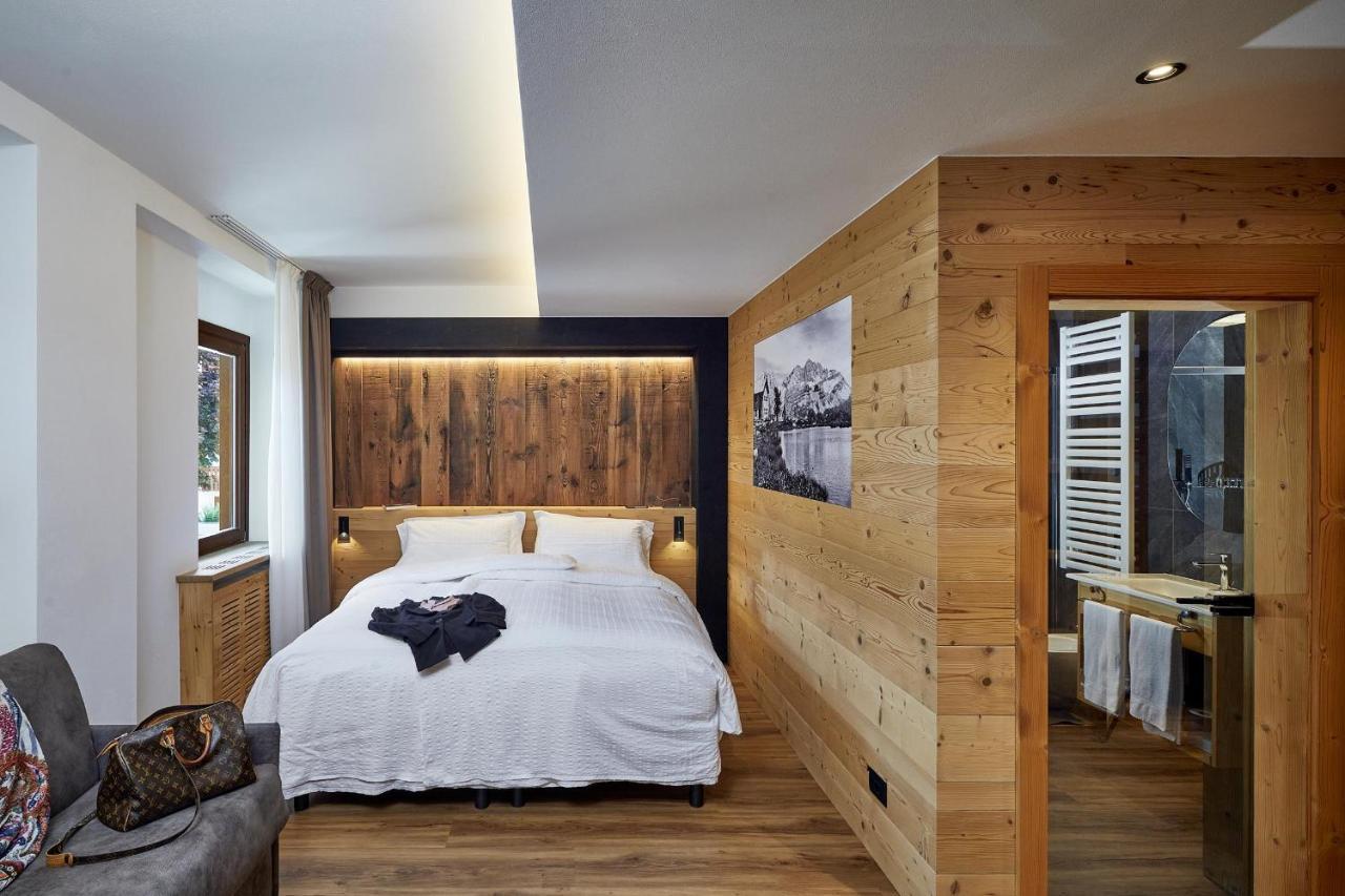 Hotel Garni Dello Sportivo Madonna di Campiglio Exterior foto