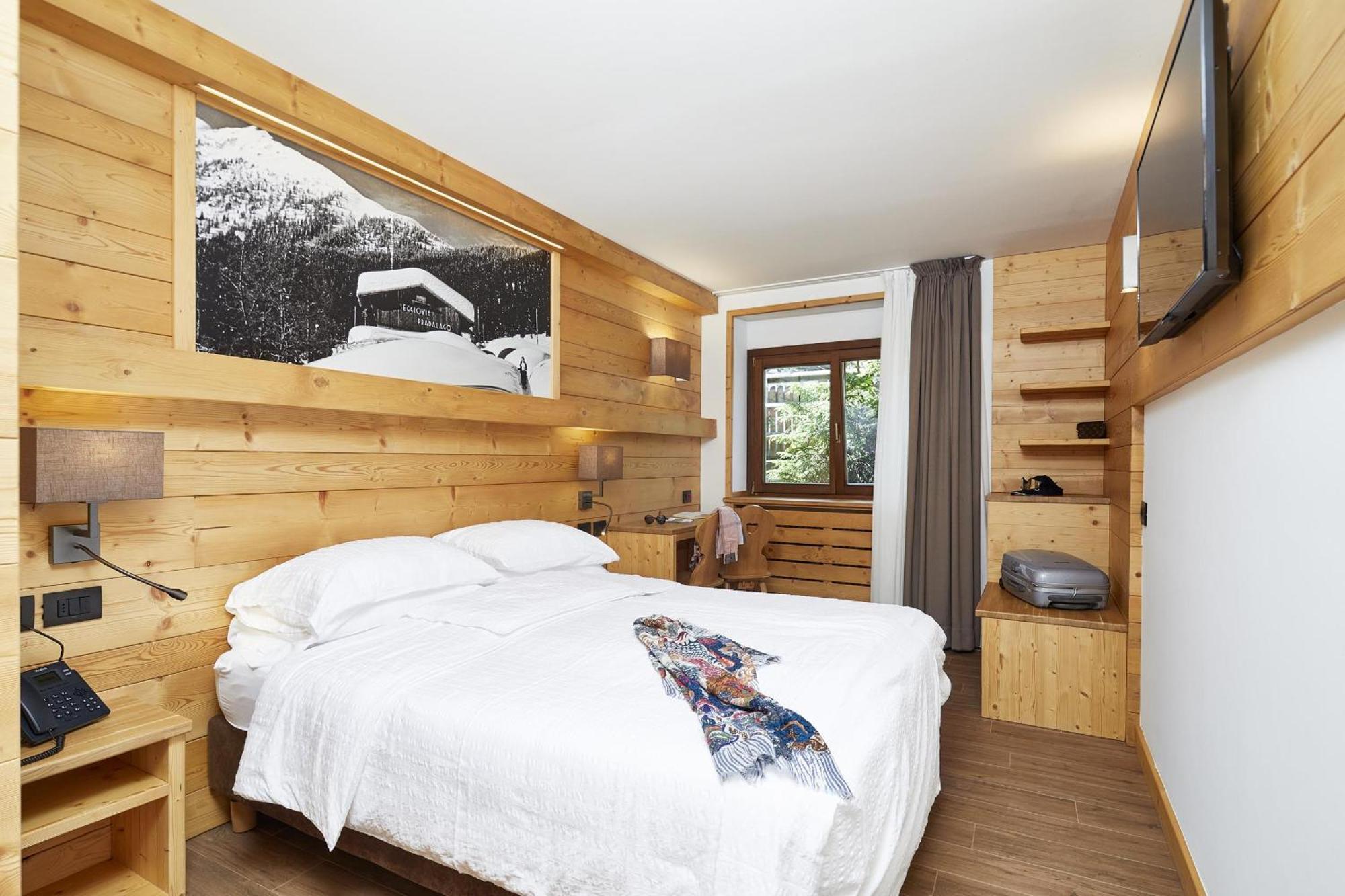 Hotel Garni Dello Sportivo Madonna di Campiglio Exterior foto